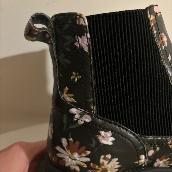 SANCTUARY WOMEN'S LEATHER FLORAL BOOTS, SIZE 7 Barely Worn! - Picture 5 of 5